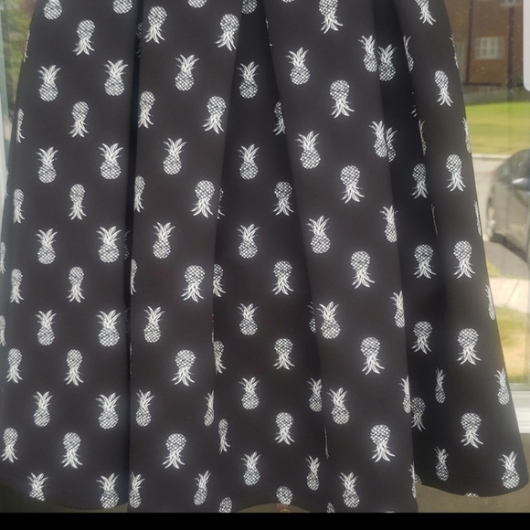 Hollister szS pineapple dress - Picture 6 of 7